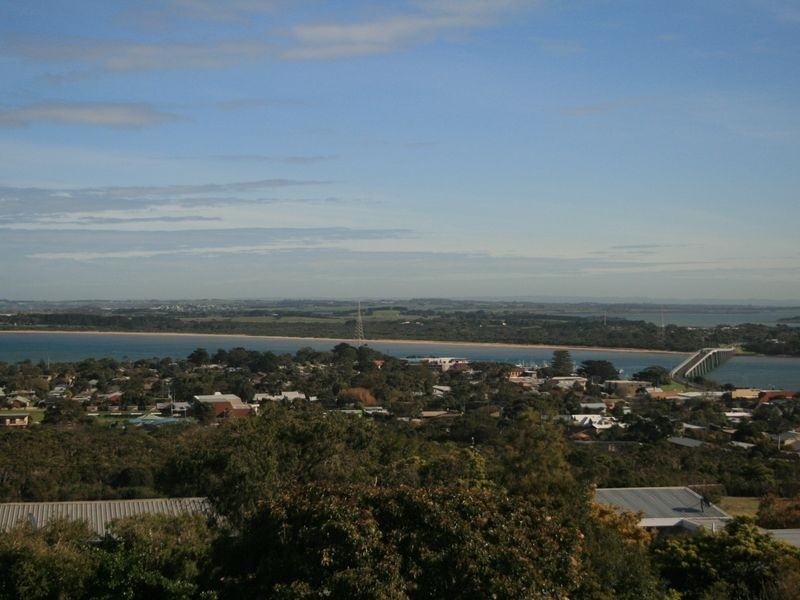 1 The Mount Drive, San Remo VIC 3925