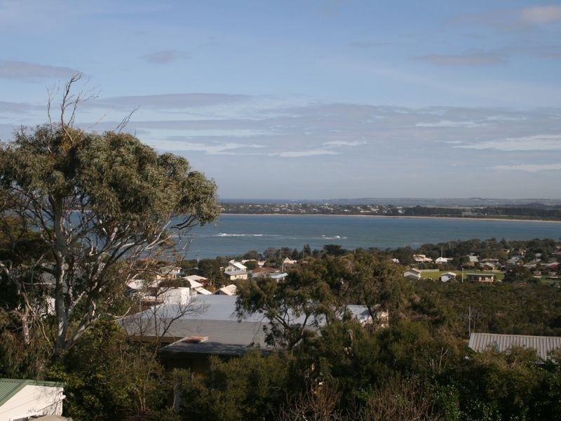 1 The Mount Drive, San Remo VIC 3925