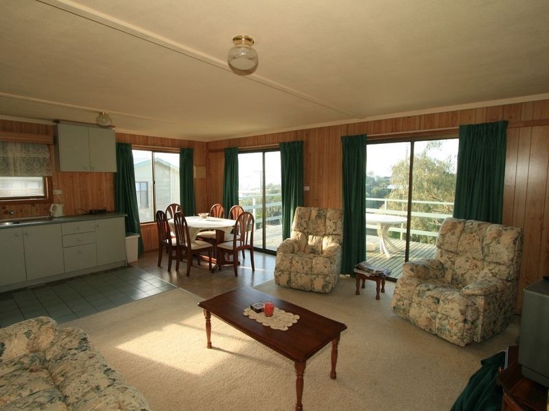 10 Boat Creek Road, Ventnor VIC 3922