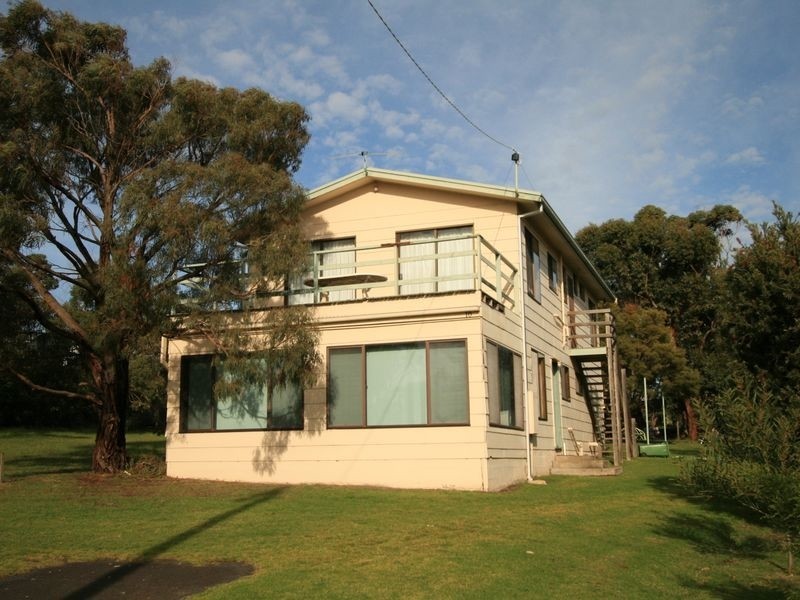 10 Boat Creek Road, Ventnor VIC 3922