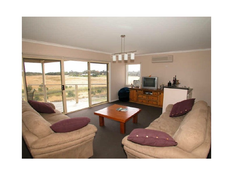 1 Ryan Court, Cowes VIC 3922