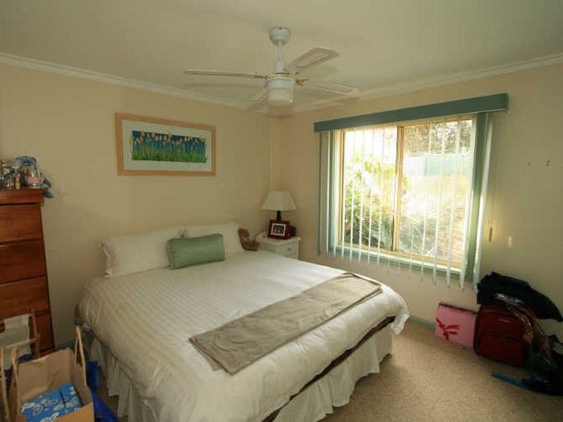 17 San Remo Crescent, Sunset Strip VIC 3922