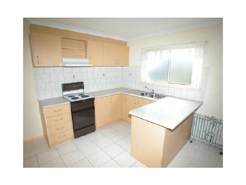 16 Caroline Avenue, Cowes VIC 3922