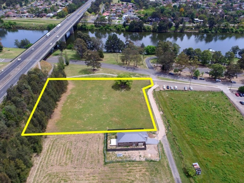 92 Tench Avenue, Jamisontown NSW 2750
