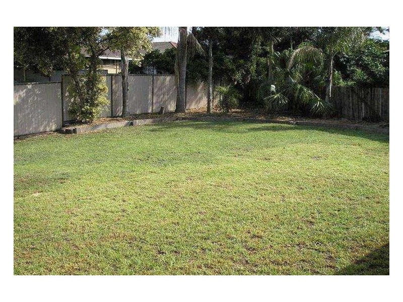 3 REDFERN GLEN, St Clair NSW 2759