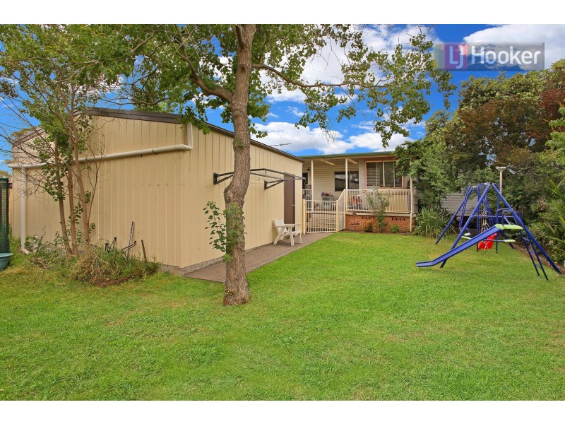 44 Craig Avenue, Oxley Park NSW 2760