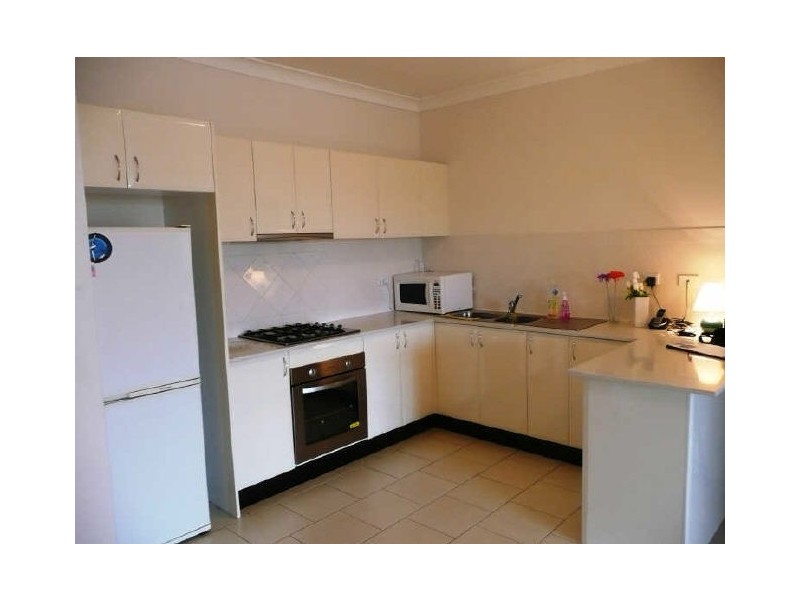 15/20 SANTLEY CRES, Kingswood NSW 2747