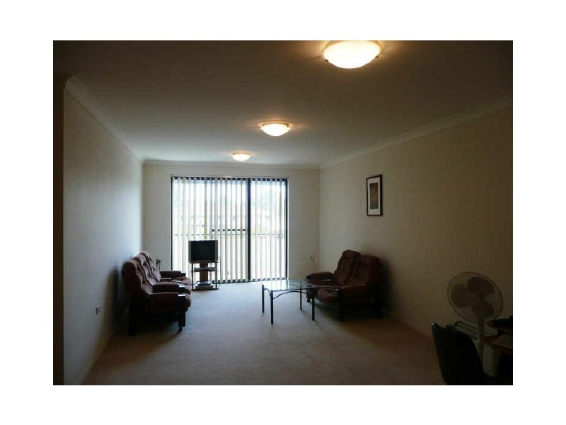 15/20 SANTLEY CRES, Kingswood NSW 2747