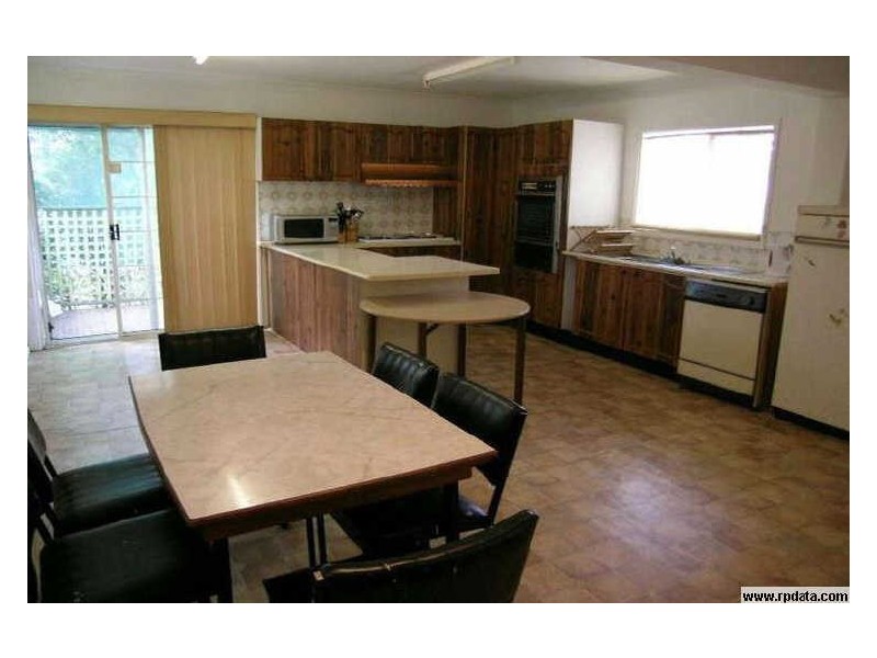 31 Feramin Avenue, Whalan NSW 2770