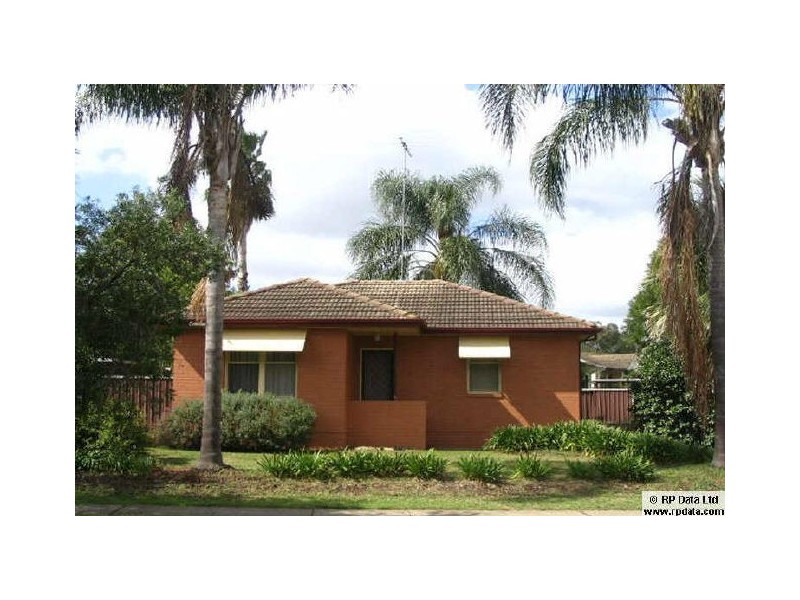 9 LOWRY ROAD, Lalor Park NSW 2147
