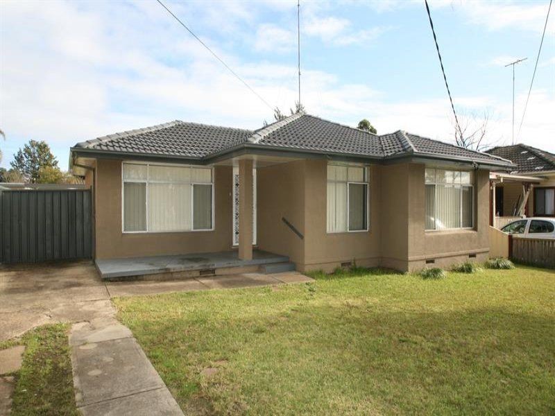 17 Wattle Avenue, St Marys North NSW 2760