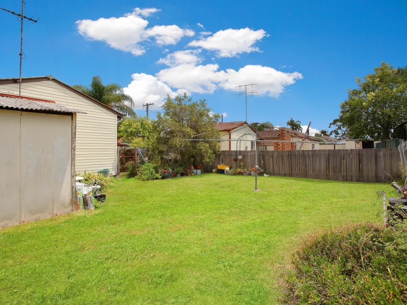 4 Benalong Street, St Marys NSW 2760