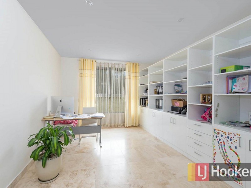 10 Pennard Crescent, Luddenham NSW 2745