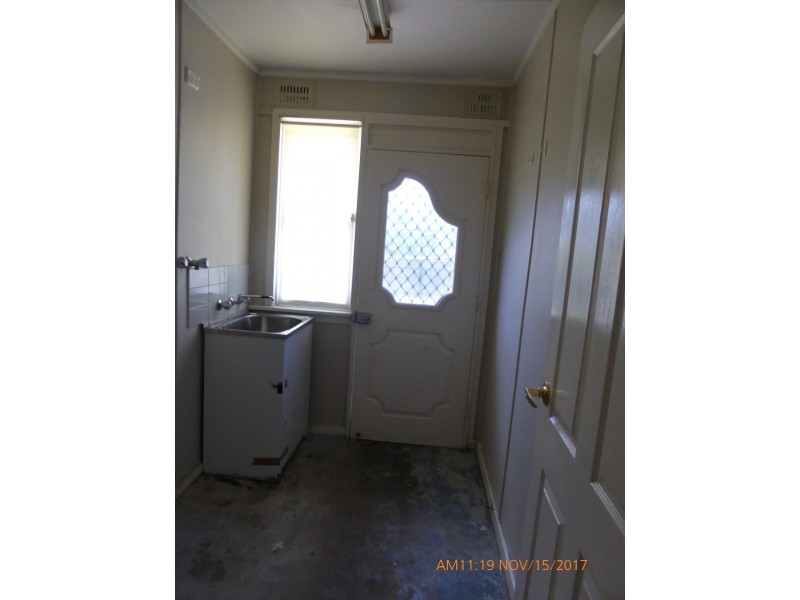 7 Taranaki Avenue, Lethbridge Park NSW 2770