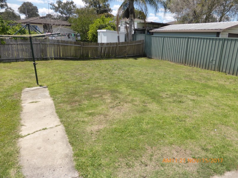 7 Taranaki Avenue, Lethbridge Park NSW 2770