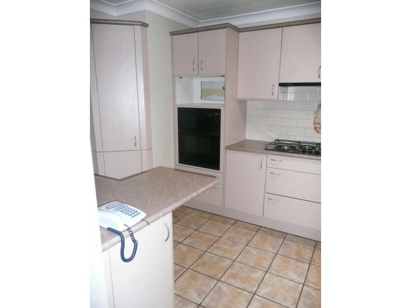 4 MELVILLE ROAD, St Clair NSW 2759