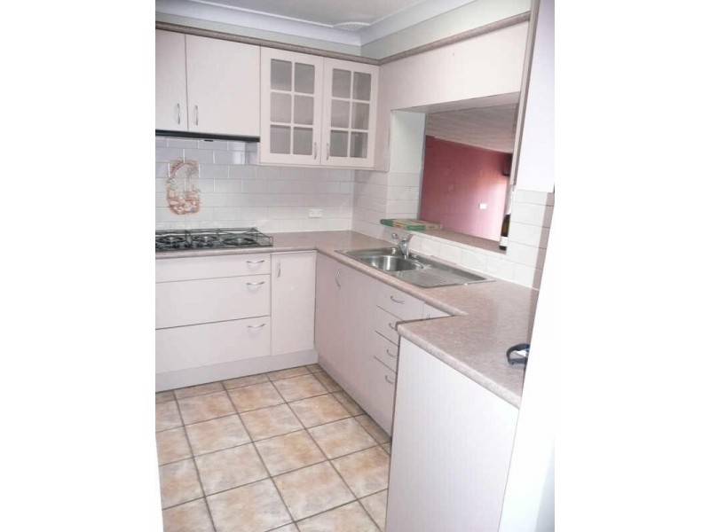 4 MELVILLE ROAD, St Clair NSW 2759