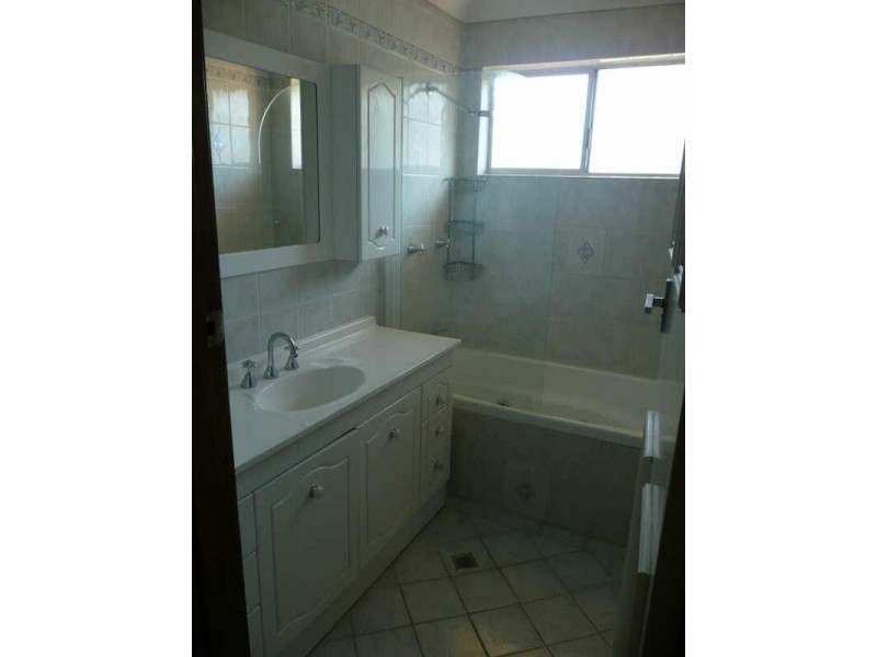 4 MELVILLE ROAD, St Clair NSW 2759