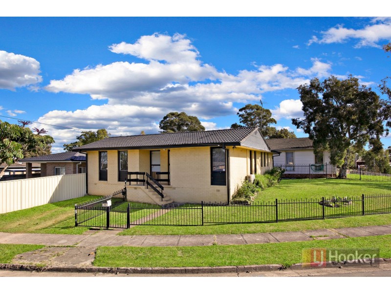 4 & 4A Wide Bay Circuit, Bidwill NSW 2770