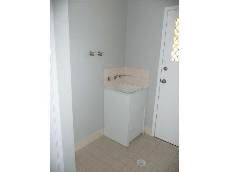 27 KALANG AVENUE, St Marys NSW 2760