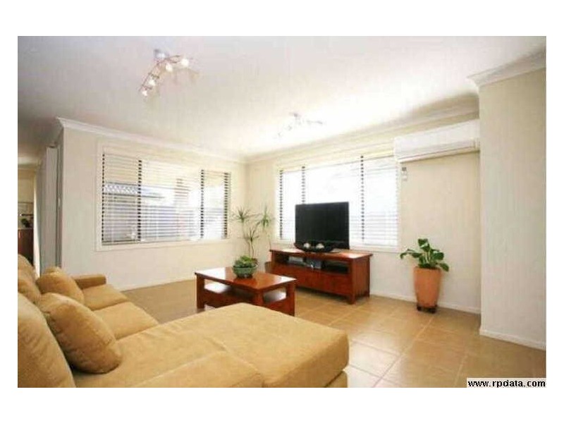 6 Voller Street, Ropes Crossing NSW 2760