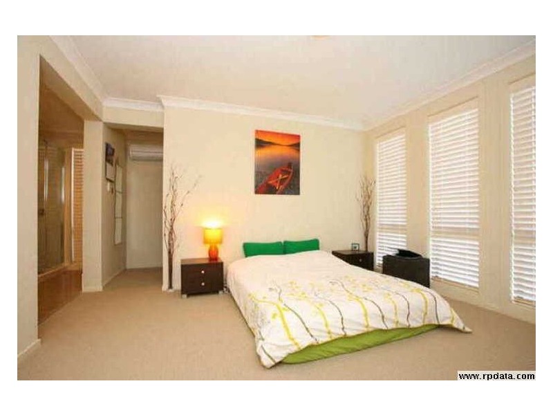 6 Voller Street, Ropes Crossing NSW 2760