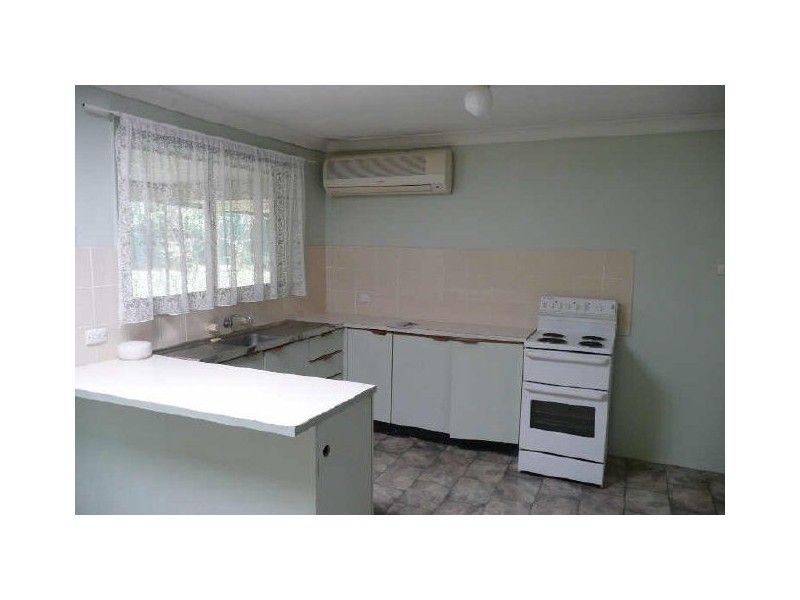 5 CUNNINGHAM CLOSE, St Clair NSW 2759