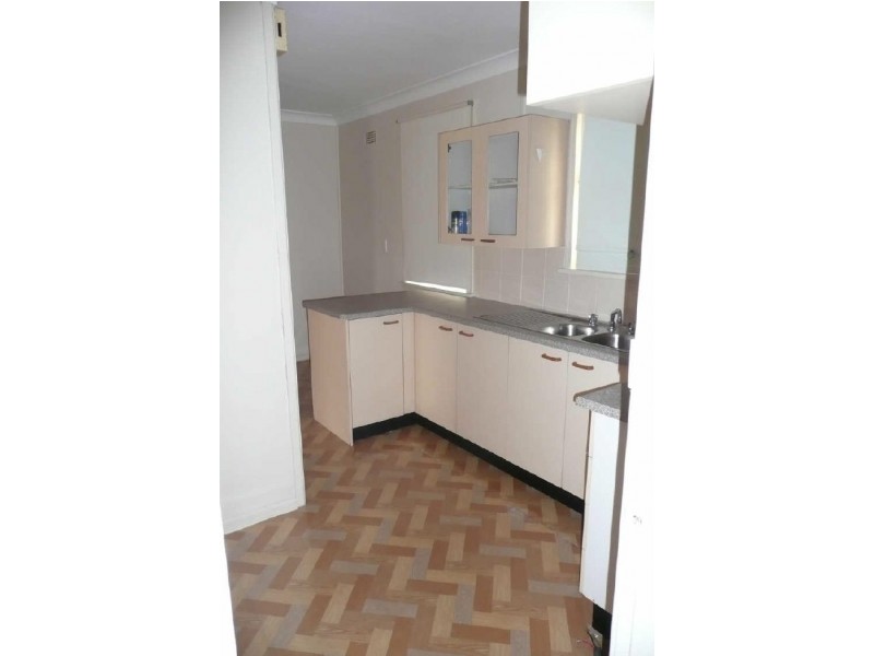 6 LANG CRESCENT, Blackett NSW 2770