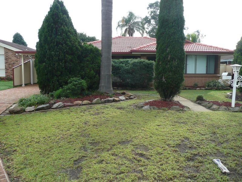 23 COLUMBUS AVE, St Clair NSW 2759