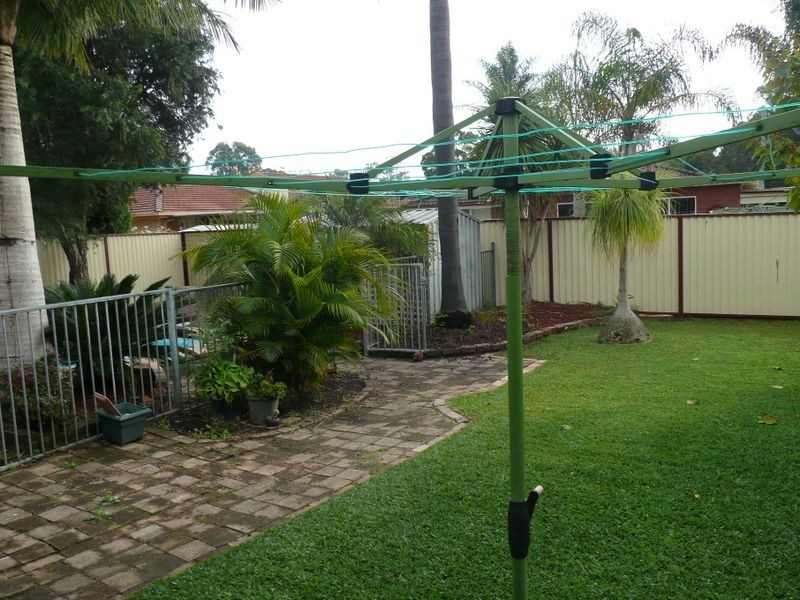 23 COLUMBUS AVE, St Clair NSW 2759