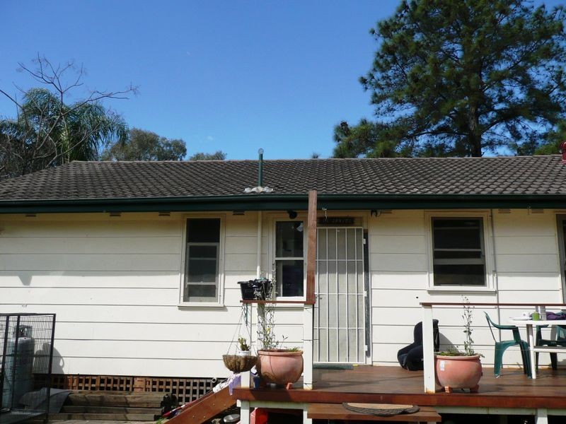 5 Suva Place, Lethbridge Park NSW 2770