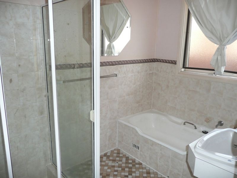 28 SCOTT ROAD, Colyton NSW 2760