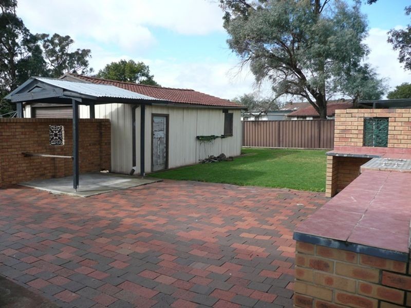 28 SCOTT ROAD, Colyton NSW 2760