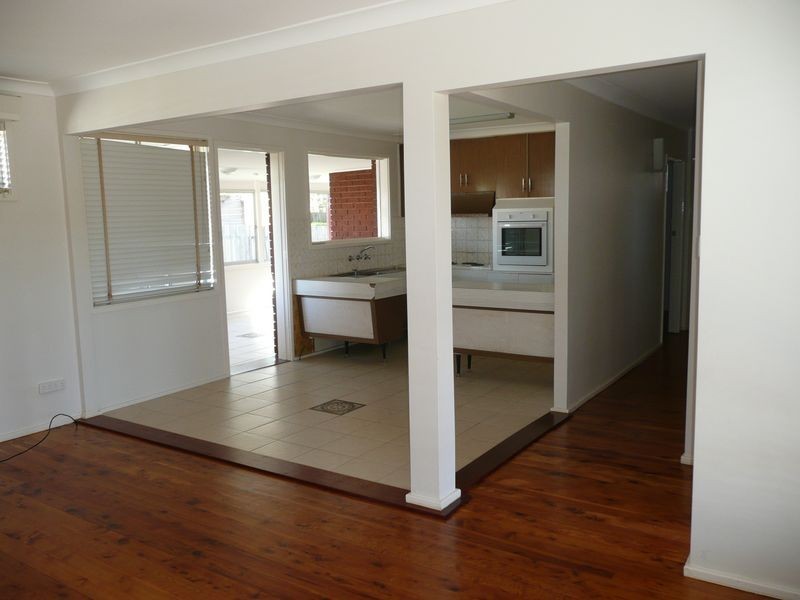 73 HOBART STREET, St Marys NSW 2760