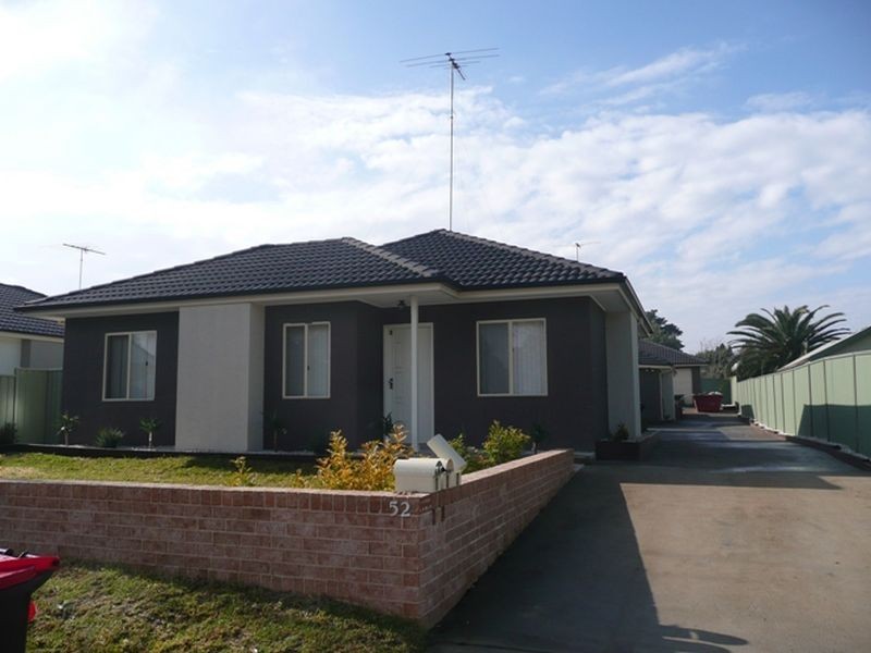 1/52 SYDNEY STREET, St Marys NSW 2760