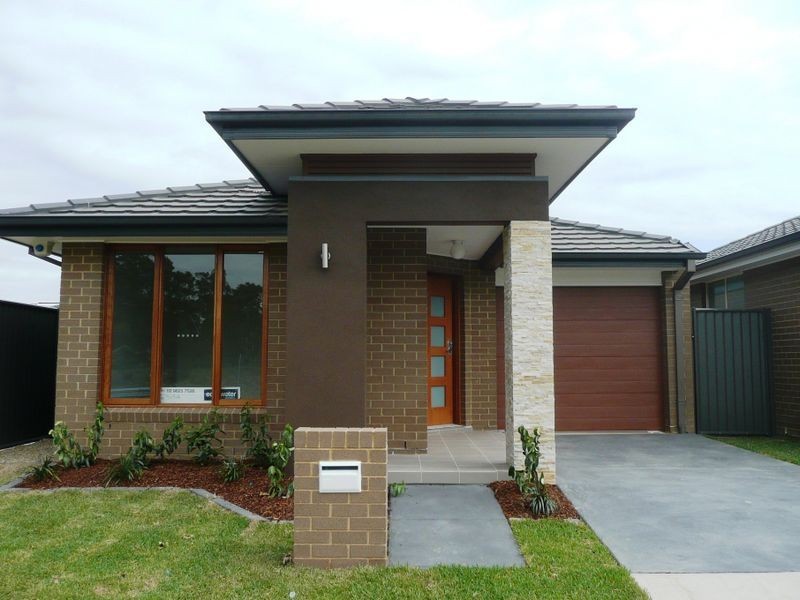 38 Mackay Circuit, Ropes Crossing NSW 2760