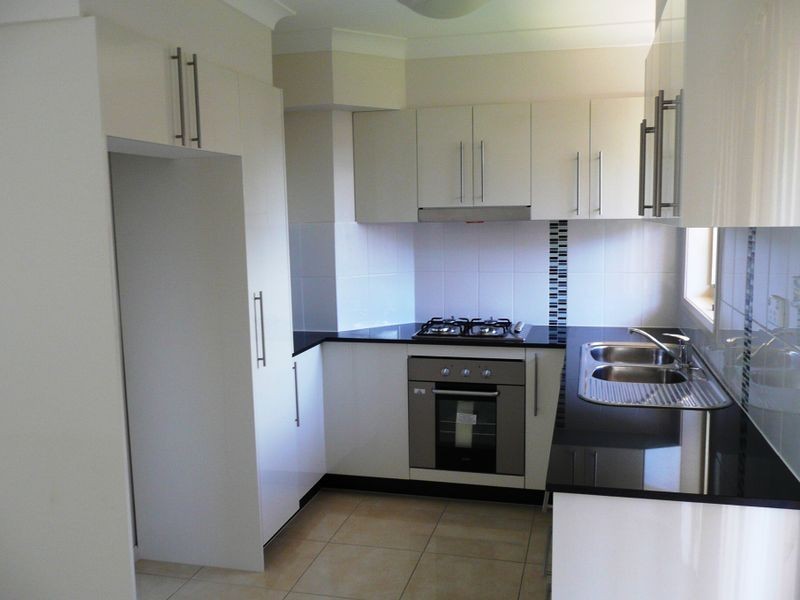 2/37 Adelaide Street, Oxley Park NSW 2760