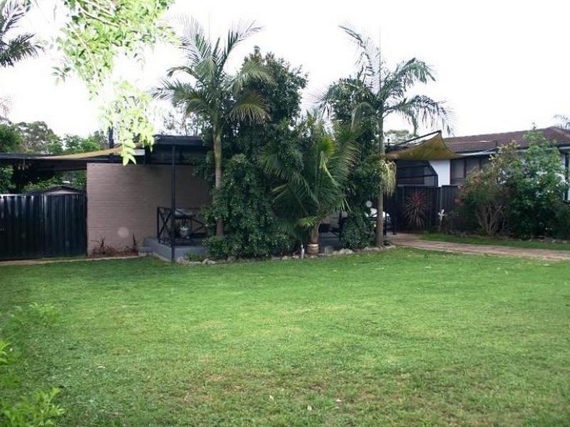 16 HARLOW AVENUE, Hebersham NSW 2770