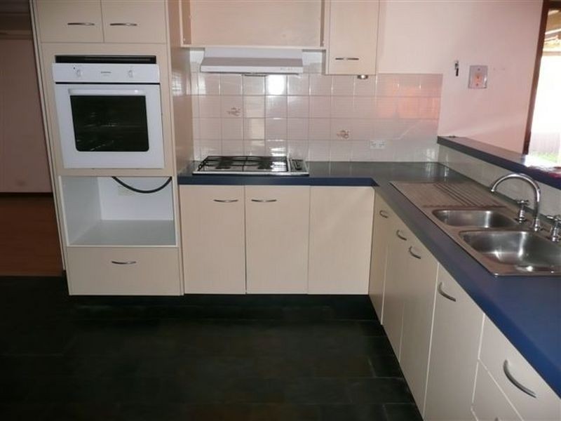 35 Swallow Drive, Erskine Park NSW 2759