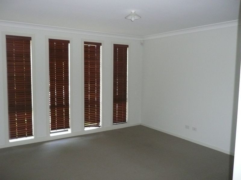 14 SCOTT STREET, Ropes Crossing NSW 2760