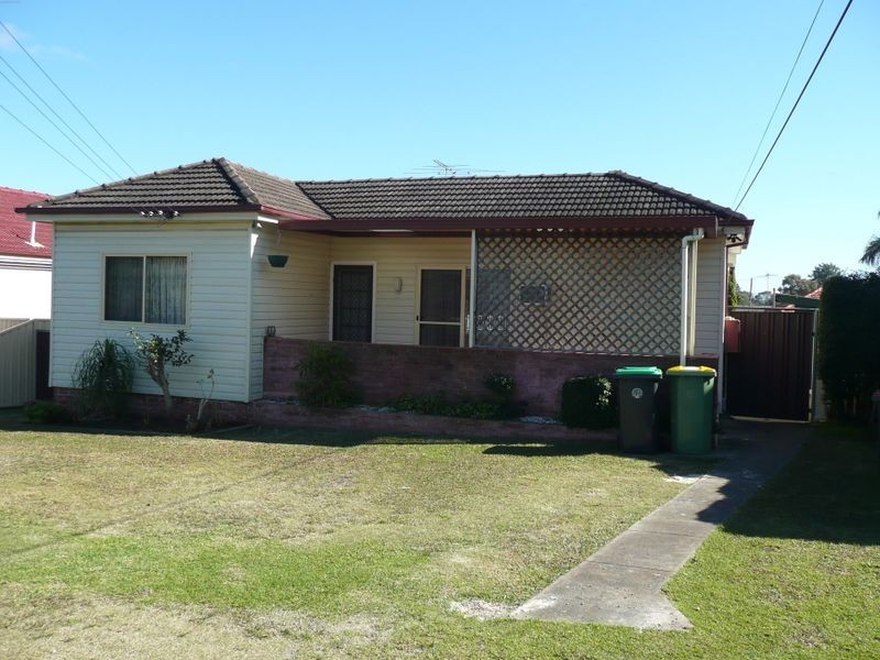 9 STANLEY STREET, St Marys NSW 2760