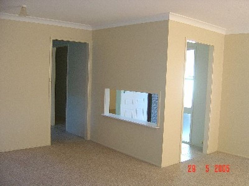 27 Palena Cres, St Clair NSW 2759