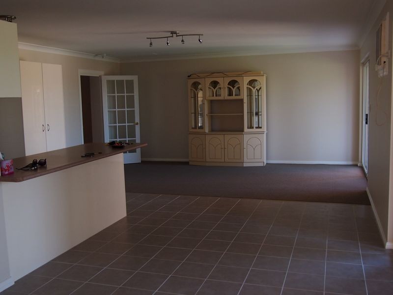 19A Chatres Street, St Clair NSW 2759