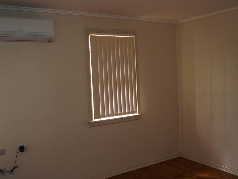 7 Moresby Cres, Whalan NSW 2770