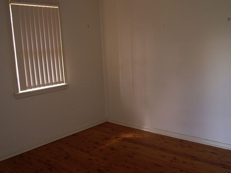 7 Moresby Cres, Whalan NSW 2770