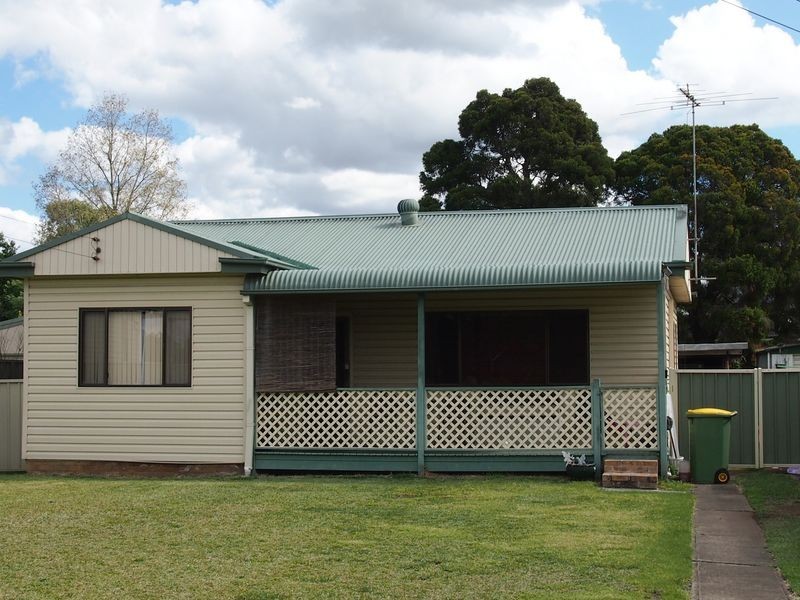 31 Melbourne Street, Oxley Park NSW 2760