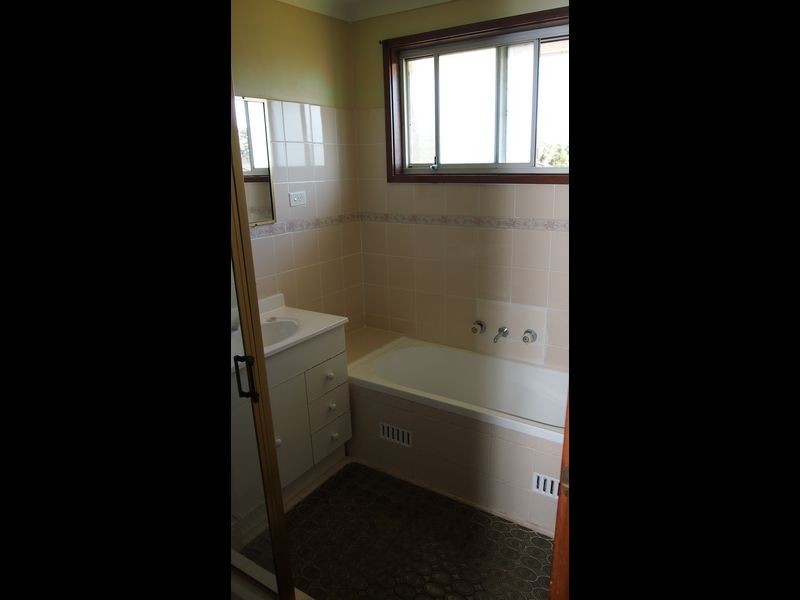 19 DOBELL, St Clair NSW 2759