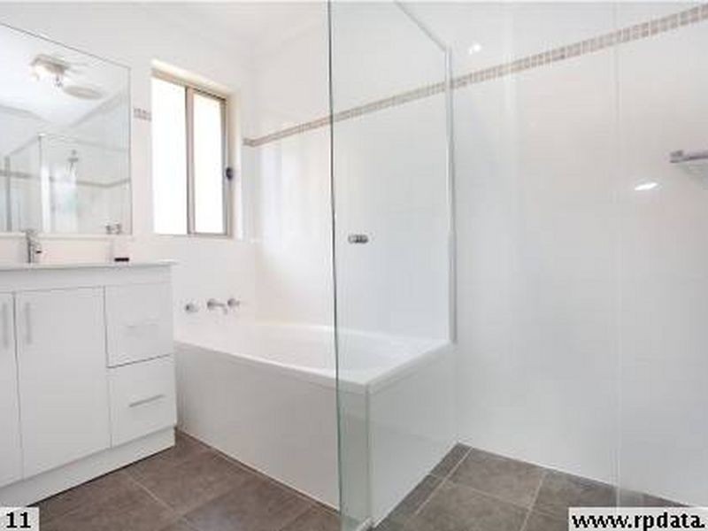 4/11 Chapman Street, Werrington NSW 2747