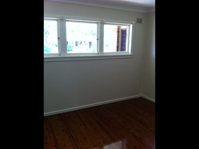 9 Talasea St, Whalan NSW 2770