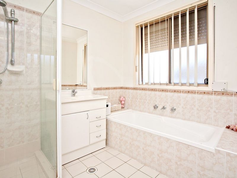 2/13 Atchison Street, St Marys NSW 2760